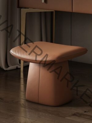 Compact Leather Elegance