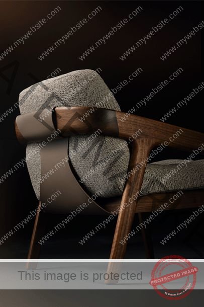 Elegant Back Details