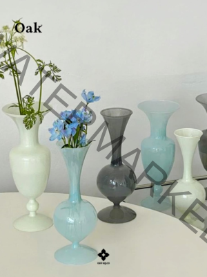 Aura Glass Vase